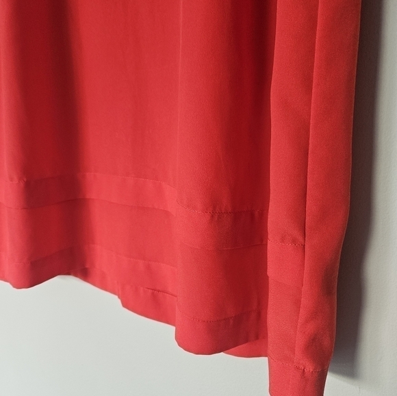 Michael Kors red sleeveless tank top size medium. - Picture 3 of 6